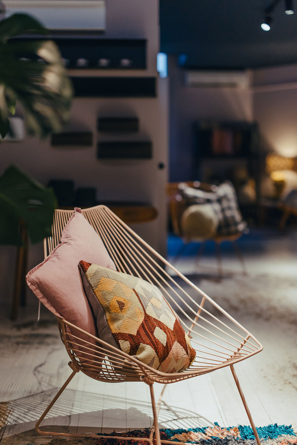Piha Lounger - Stainless Steel - Blush