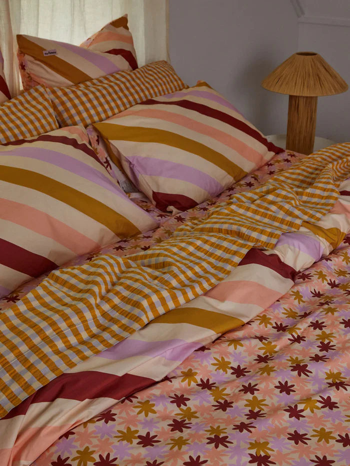 Crimson Maypole Standard Pillowcase Set