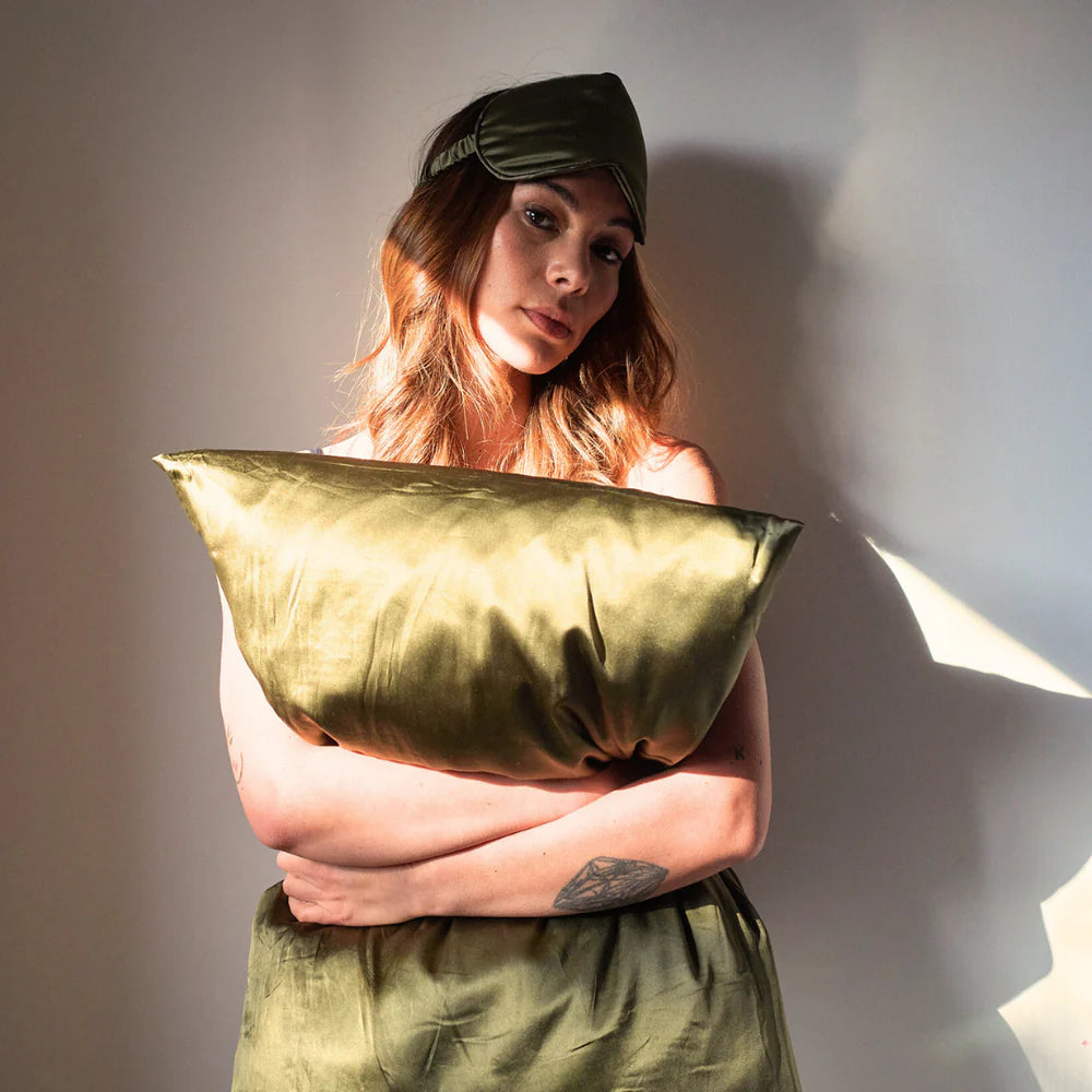 100% Pure Silk Gift Set - Olive