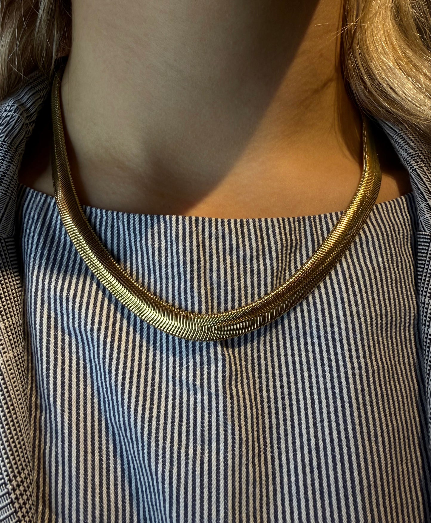 Medusa slinky gold chain necklace