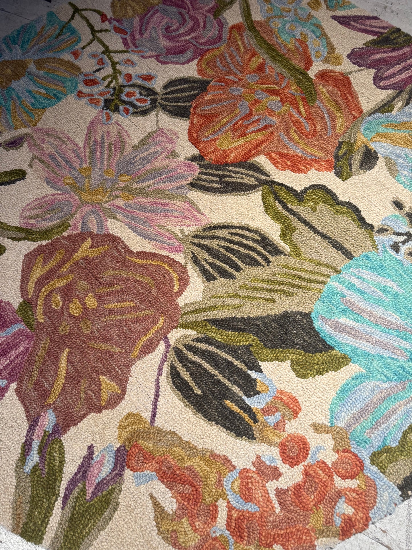 Belladonna Ivory Multi Round Rug