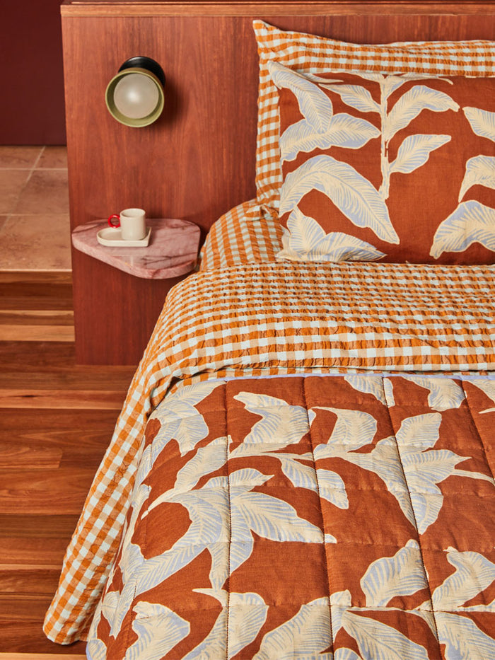Meridian Coco Quilted Throw