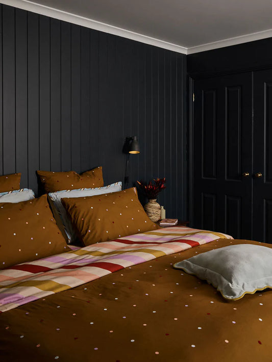 Mocha Dot Quilt Cover